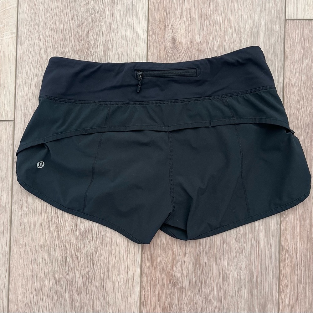 Lululemon Speed Short 4-way Stretch
SIZE 4 Solid Black w/ Lining - Picture 2 of 7